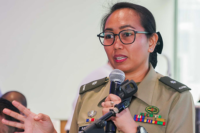 A soldier's daughter learns the value of money at 7