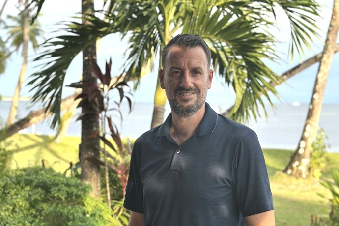 Barefoot and beyond: Vince Lampert on finding ways in Siargao