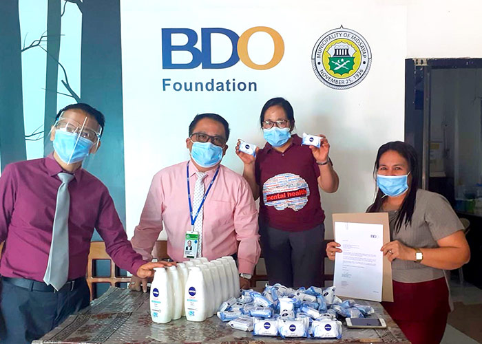 BDO Foundation beneficiaries receive NIVEA products BDO Unibank, Inc.